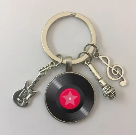 Promotionnel personnalisé DJ LP vinyle musique porte-clés en métal gros disque Festival de musique souvenirs cadeaux Microphone violon porte-clés