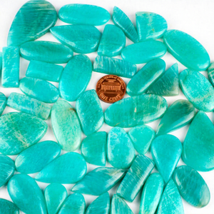 Cabochons ovales plats en amazonite verte naturelle certifiée Kirti Impex, pierres semi-précieuses en vrac pour la création de bijoux DIY - Product Image 1