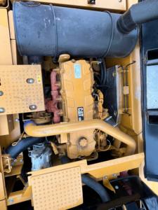 Excavadora Usada Caterpillar 330DL/330 de Japón, Modelo 2023, Motor Incluido, Capacidad de Cucharón de 1.4m, Peso Operativo de 33000kg, 200kw - Product Image 5
