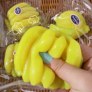 Jouet Squishy en TPR en forme de banane et de citron simulés, nouveauté anti-stress à presser, cadeau pour enfants et adultes - Product Image 1
