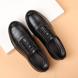 Mocasines de cuero para hombre, sin cordones, suela blanda, cómodos para conducir, color negro y gris, con costuras y borlas, Wenzhou Zhejiang - Product Image 3
