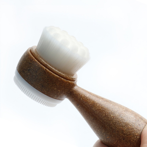 <span class=keywords><strong>Brosse</strong></span> <span class=keywords><strong>nettoyante</strong></span> pour le <span class=keywords><strong>visage</strong></span> en paille de blé coréenne biodégradable à 100% fibres de coco avec brosses de massage en silicone pour un nettoyage en profondeur - Product Image 4
