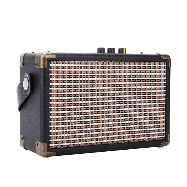 Factory Custom Retro Wood Grain BT Speaker Portable Outdoor FM Radio USB TF Card Support 12H Vintage Audio Device