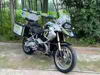 BMW R1200GS Adventure d'occasion pour l'exportation avec moteur Boxer Twin de 1170 cm³, bagages trois compartiments et ABS