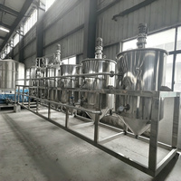 Raffinerie d'huile comestible automatique 1-10 TPD en acier inoxydable 304 pour la dégommage et la désodorisation des huiles d'arachide, de soja, de palme et d'olive pour petites usines