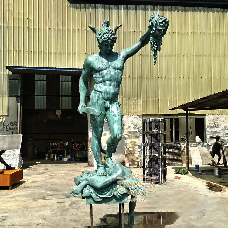 Estatua de bronce del mito de Perseus y Medusa, estatua famosa griega de Perseus, Medusa