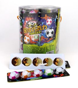5 in 1 <strong>Football</strong> Choco Cup Milk <strong>Chocolate</strong> &amp; Crispy Biscuit Candy - Product Image 2