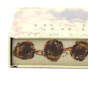 Libros Personalizados de Tapa Dura con Encuadernación Cosida, Ediciones Especiales de Novelas, Impresión de Libros Personalizados con Bordes Metalizados - Product Image 3
