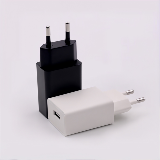 5V 1A 2A USB Charger EU Plug CE Certified Eco-Friendly OTP Power Adapter for Mobile Phone Earphone Wholesale OEM Service