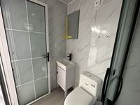 Maison mobile extérieure en acier léger Apple de 20 pieds, extensible, style méditerranéen, avec fenêtres à double vitrage, étanche et écologique