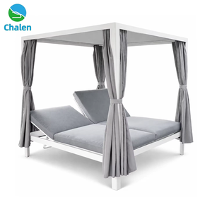 Chaise longue <span class=keywords><strong>double</strong></span> d'extérieur en aluminium avec auvent rétractable, coussin gris, rideau beige pour jardin - Product Image 1