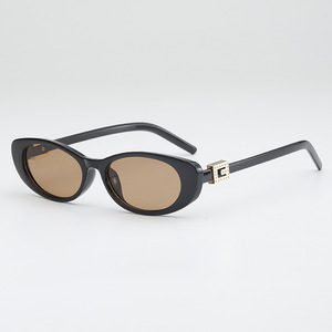 Occhiali da Sole Cat Eye Full Frame UV400 Europa Stati Uniti, Trend Moda Ovale per Ragazze, Personalità Trendy, Specchio Piatto Semplice Transfrontaliero - Product Image 1