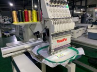 Machine à broder industrielle Janome 550e à tête unique haute vitesse, 15 aiguilles, pour les petites entreprises