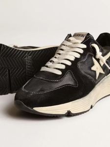 Zapatos de Marca de Diseñador Italiano. Características que incluyen cuero clásico, gamuza, lentejuelas, estilo desgastado y estampado de leopardo <span class=keywords><strong>para</strong></span> hombres y mujeres - Product Image 4
