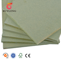 Panneau MDF Vert Imperméable de Première Classe, Mélaminé E1, Densité 800kg/m³, 3/4.75/9/12/15/18mm pour Meuble-Lavabo