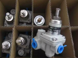 Ensemble filtre à air-régulateur Koso PRF300 à prix avantageux - Product Image 3