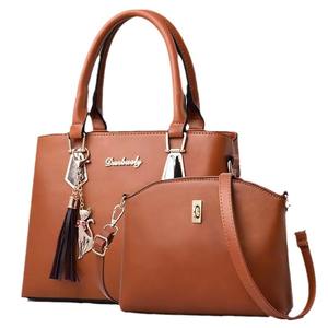 Großhandel Modische Mädchen-Tragetaschen Neue Designer 2-in-1 Handtaschen-Sets für Damen Langlebige PU-Leder-Taschen - Product Image 1