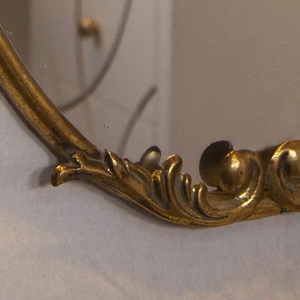 Luxury Oval <strong>Mirror</strong>, Gold Frame &amp; Floral Decor, Adds Charm to Any Decor <strong>Setting</strong> - Product Image 5