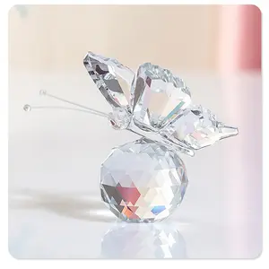 Handmade Glass Flying Butterfly With Crystal Ball Base Crafts Figurine Collection Cut Glass Ornament Statue Animal Perfect Gift