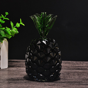 Ornement en cristal Ananas Céleste, Verre Taillé Noir, Décoration, Cadeau de Noël et d'Anniversaire, Article de Collection - Product Image 4