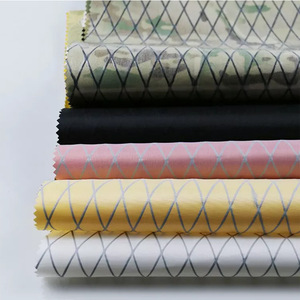 Nylon XPAC 210D Nylon X-PAC laminato a tre strati tessuto resistente all'abrasione resistente all'abrasione <span class=keywords><strong>per</strong></span> il pacchetto di arrampicata <span class=keywords><strong>tela</strong></span> <span class=keywords><strong>per</strong></span> veline - Product Image 1