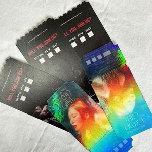 การ์ดรูปภาพเคป๊อปแบบกำหนดเอง พิมพ์ลายด้วยเลเซอร์ ดีไซน์สร้างสรรค์ สำหรับงานคอนเสิร์ตหรืออีเว้นท์  ใช้เป็นการ์ดเชียร์ไอดอล - Product Image 5