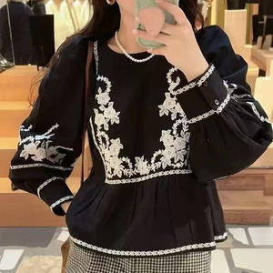 Blusa de Encaje Francés Bordada ODM, Nueva Colección Primavera, Estilo Vintage, Cuello Redondo, Bordado Floral, Manga Larga, Holgada, Casual - Product Image 2