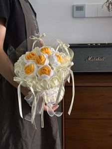 Bouquet tissé en fil tricoté à la main, tournesol et rose, cadeau pratique haut <span class=keywords><strong>de</strong></span> gamme pour la fête des enseignants en Chine, cadeau d'anniversaire pour <span class=keywords><strong>homme</strong></span> et femme - Product Image 5
