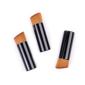 Venta caliente herramienta de belleza de <span class=keywords><strong>Base</strong></span> única Mini portátil oblicua cabeza plana <span class=keywords><strong>base</strong></span> de contorno líquido cepillo de maquillaje cosmético profesional - Product Image 1