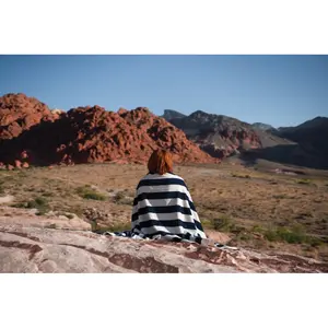 Beach <b>towel</b> Yukari Ukiyo Aware sustainable merchandising - Product Image 3