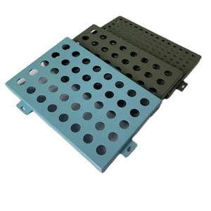 Panel Perforado de Aleación de Aluminio de 4 mm de Espesor, Resistente al Fuego, Ligero, Diseño Moderno, Tamaño Personalizado para Decoración de Fachadas - Product Image 1