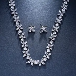 Luxury Crystal CZ Bride Diamond Gemstone Choker Necklace Wedding Floral Flower Bracelet Necklace Earrings Set