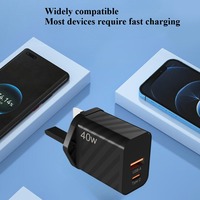 Pengisi Daya Dinding USB Dual Port 40W Colokan UK Adaptor Pengisian Cepat 20W PD Tipe C untuk Ponsel OEM