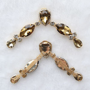 Hotsell verre strass soudage fait à la main boucles de chaussures en métal pour <span class=keywords><strong>havaianas</strong></span> tongs accessoires de décoration en métal - Product Image 2