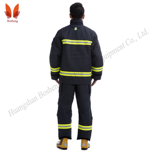 Combinaison <span class=keywords><strong>de</strong></span> <span class=keywords><strong>pompier</strong></span> en aramide à 3 couches, respirante, ignifuge, imperméable, pour l'entraînement en micro-station <span class=keywords><strong>de</strong></span> pompiers - Product Image 4