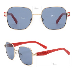 Lunettes de soleil carrées en métal avec pierres, fabriquées au Japon, design italien, vintage, personnalisées, <span class=keywords><strong>Christian</strong></span> Dio - Product Image 1