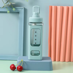 Wholesale 700ml Cute Water <b>Bottle</b> for Girls <b>with</b> Lid <b>Straw</b> Sticker <b>Plastic</b> <b>Milk</b> Portable Kawaii Tumbler Children's Drinkware - Product Image 1