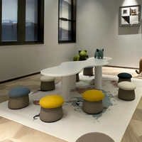 Chaises d'école Table pour enfants Ensemble de chaises Éducation précoce Enfants Table d'apprentissage Meubles haut de gamme Magasin de meubles pour enfants