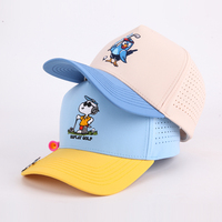 Vente en gros Casquette de golf classique personnalisée avec logo brodé 5 panneaux en nylon imperméable à l'eau Casquette pour hommes pour sports de plein air