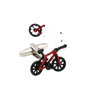 2024 nuevo boyi envío rápido novedad diseño de coche de tráfico <span class=keywords><strong>gemelos</strong></span> de <span class=keywords><strong>bicicleta</strong></span> Vintage <span class=keywords><strong>gemelos</strong></span> de metal personalizados - Product Image 1