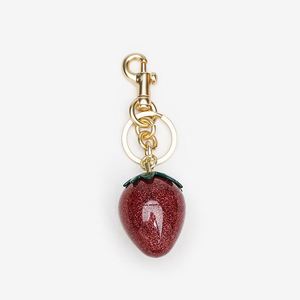 Porte-clés Fraise Charmant - Pendentif en Résine Rouge et Rose, Accessoire de Sac de Luxe et Breloque pour Clés de Voiture - Product Image 1