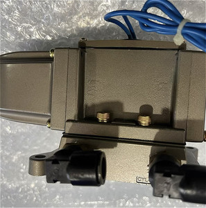 Un produit original neuf, un nouveau solénoïde <span class=keywords><strong>Fs2024</strong></span> 110v Plc - Product Image 2