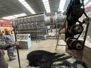 Cómo hacer biochar de alta calidad mediante una máquina rotativa productora de pirólisis <span class=keywords><strong>a</strong></span> partir del horno de carbonización continua de cultivos y tallos - Product Image 5