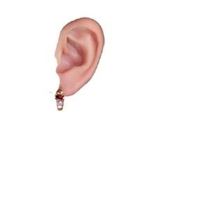 Pendientes de Aro Huggies para Mujer de Hengdian Bijouterie, Refinados, con Latón Chapado en Oro de 18K y Circonita Cúbica, Venta al por Mayor - Product Image 4