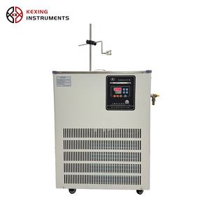 Circulateur thermostatique à affichage numérique électrique Chauffe-<span class=keywords><strong>huile</strong></span> 10L <span class=keywords><strong>2000W</strong></span> Certifié CE <span class=keywords><strong>Bain</strong></span>-marie de laboratoire pharmaceutique - Product Image 1