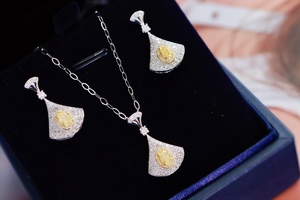 Collar de diamantes elegante y único para mujer Diamante amarillo natural de 0.3ct con cadena de diamantes amarillos de 0.4ct - Product Image 6