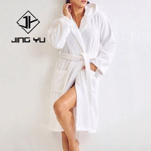 Peignoir en laine pour femmes en gros d'usine, robe d'hiver chaude, peignoir personnalisé épaissi, peignoir à capuche pour femmes - Product Image 2