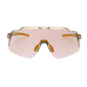 Gafas Deportivas de Ciclismo Fotocromáticas con Marco TR90, 100% Protección UV, Multifuncionales, No Polarizadas - Product Image 3