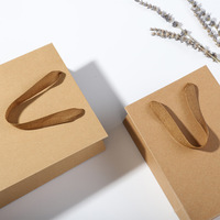 Sac cadeau en papier kraft brun avec poignée en ruban plat, écologique, recyclable, sac de shopping, emballage de vente au détail, sac pour vêtements
