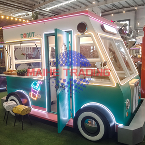 Camión de Comida Rápida para Venta de Helados, Café y Hot Dogs, Cocina BBQ, Totalmente Equipado - Product Image 5